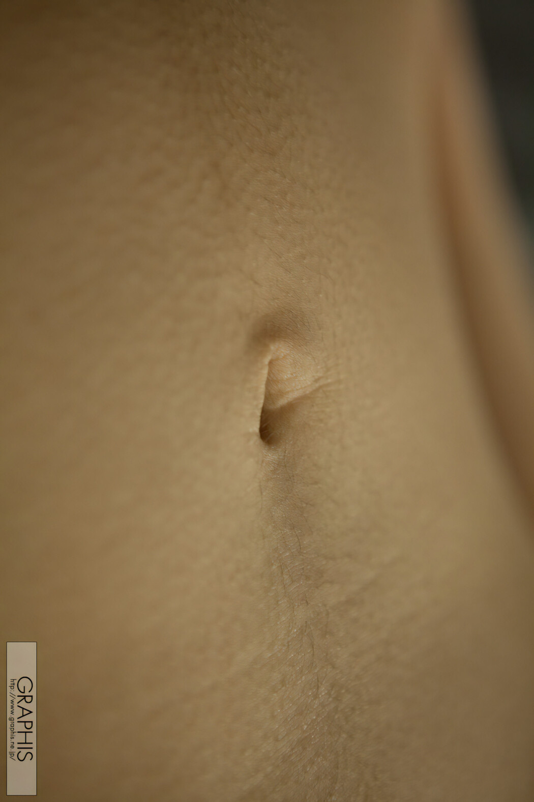 Ryo Namioka 浪岡りょう, Graphis Feti Style Vol.04