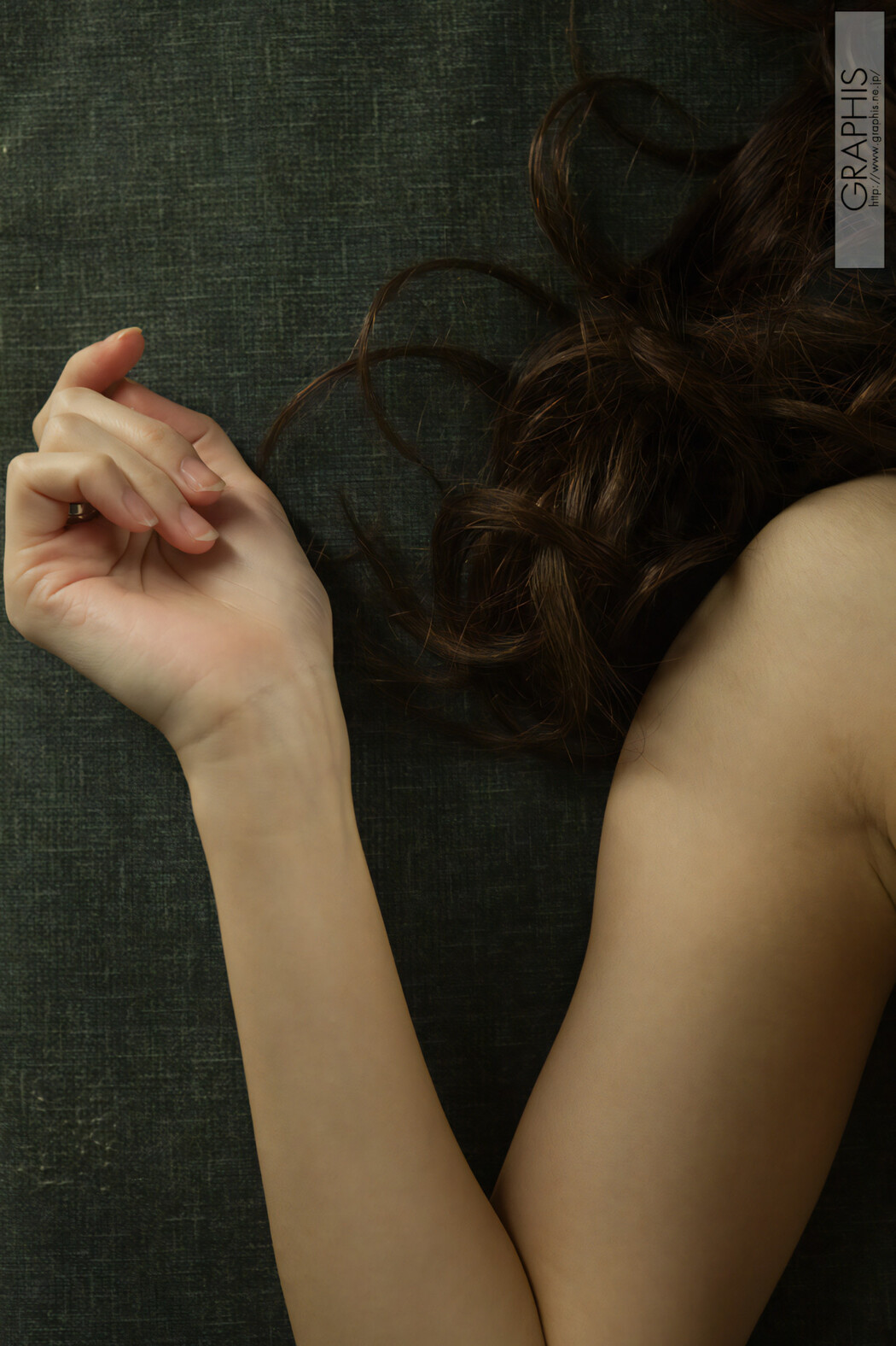 Ryo Namioka 浪岡りょう, Graphis Feti Style Vol.04