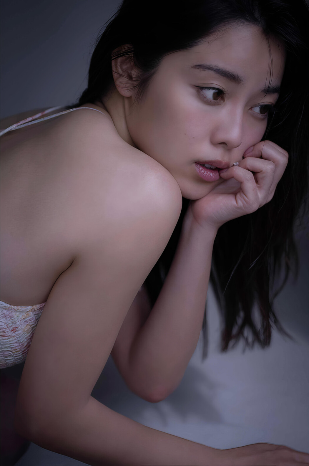 Misaki Yahata 八幡美咲, FRIDAYデジタル写真集 「地方局No.1アナウンサー 美しく、咲く」 Set.01