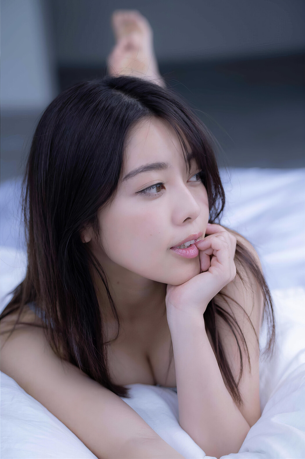 Misaki Yahata 八幡美咲, FRIDAYデジタル写真集 「地方局No.1アナウンサー 美しく、咲く」 Set.02