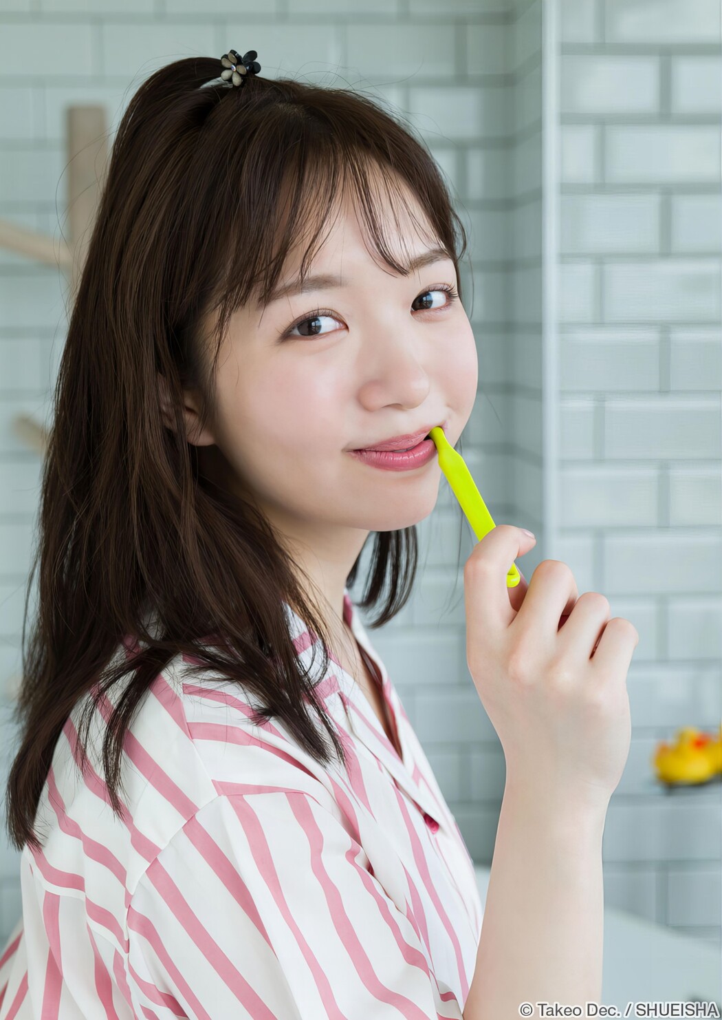 Kurumi Karikawa 刈川くるみ, Young Jump 2024 No.28 (ヤングジャンプ 2024年28号)