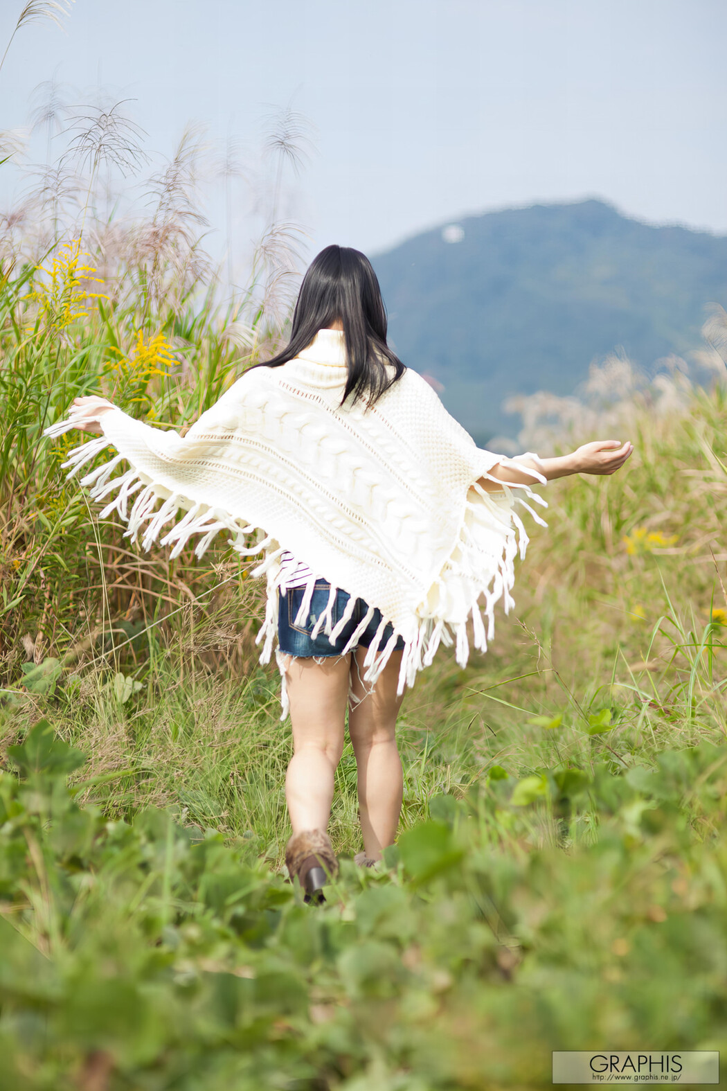 Kana Yume 由愛可奈, Graphis Special Contents [A to Z] Vol.01