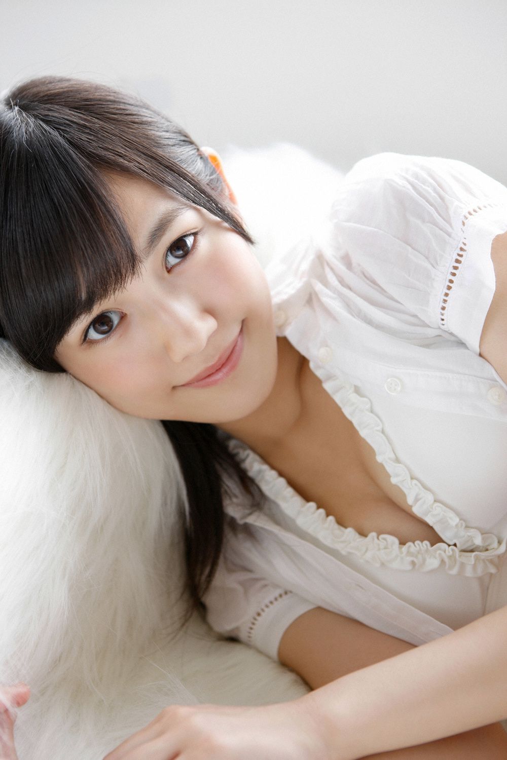 Mayu Watanabe "AKB48 Mofumofu Mayuyu" [YS Web] Vol.531