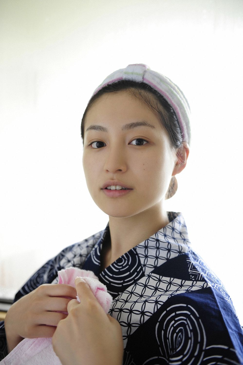 Hirata Kaoru "素肌のままで" [YS Web] Vol.353