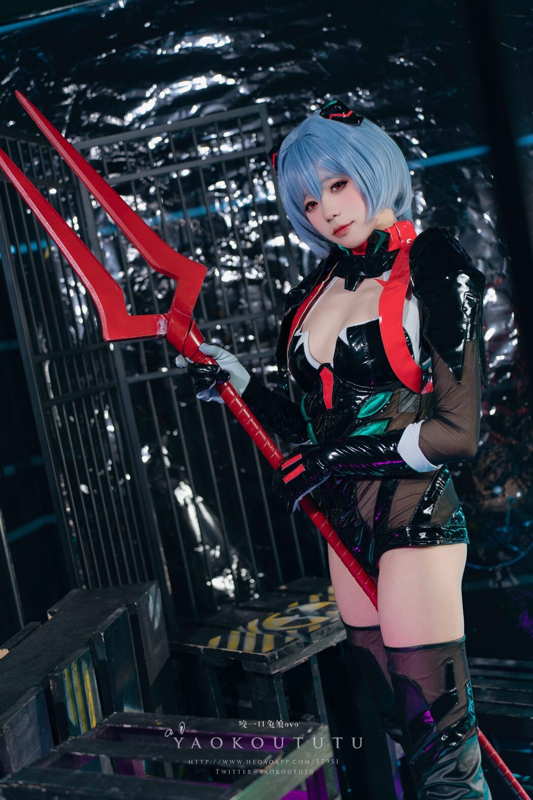 Coser@黏黏团子兔 – 『黑凌波』&小剧场