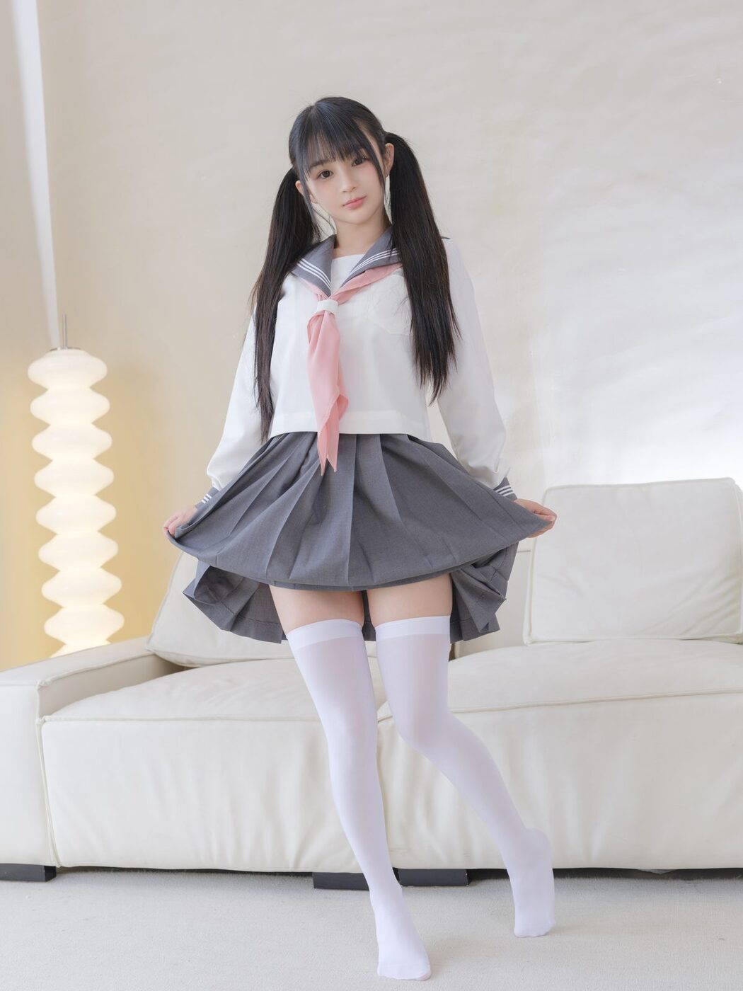 Coser@桜井宁宁 Vol.081 白丝JK