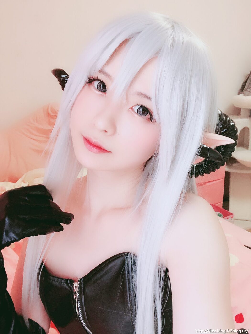 Coser@习呆呆 – 皮衣小恶魔 Leather Little Devil