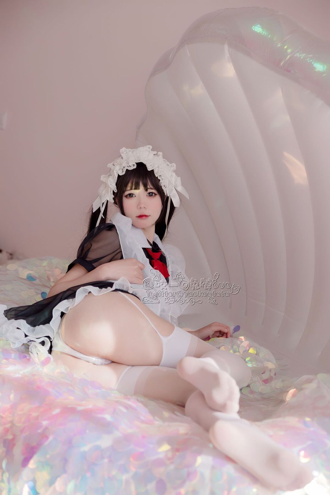 Coser@黏黏团子兔 – 黑白女仆