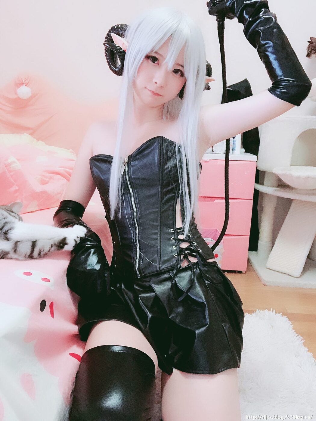 Coser@习呆呆 – 皮衣小恶魔 Leather Little Devil