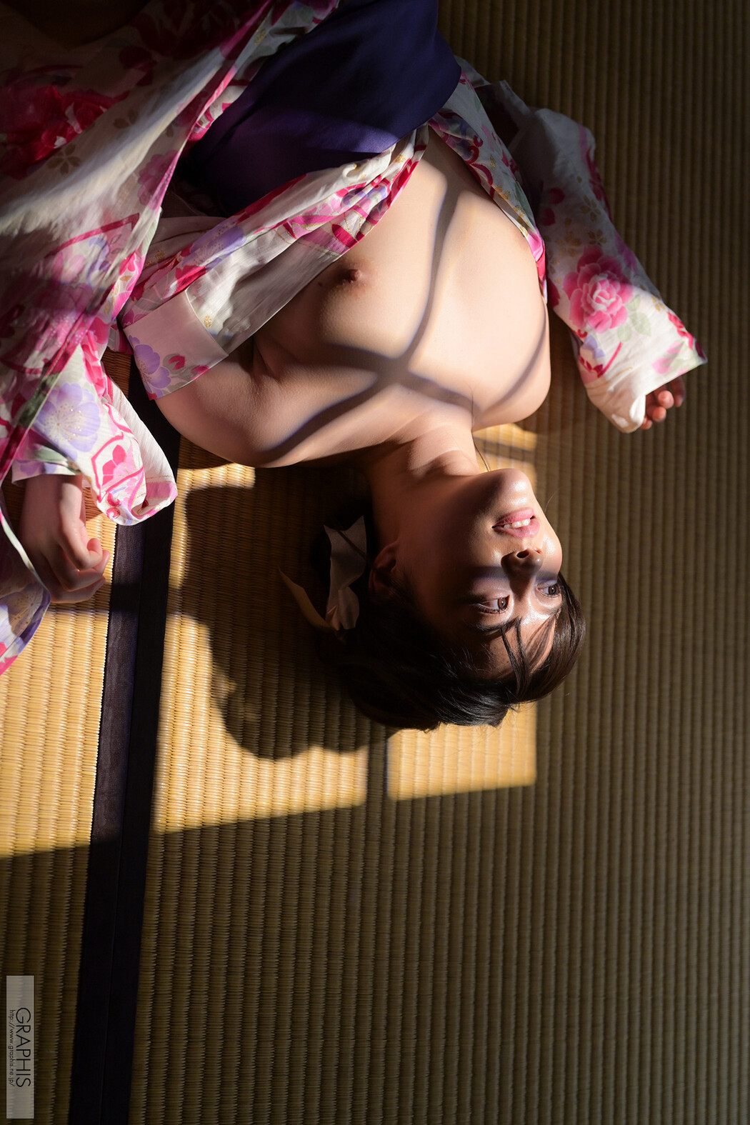 Kanon Kanade 奏音かのん, Graphis Calendar 2024.03