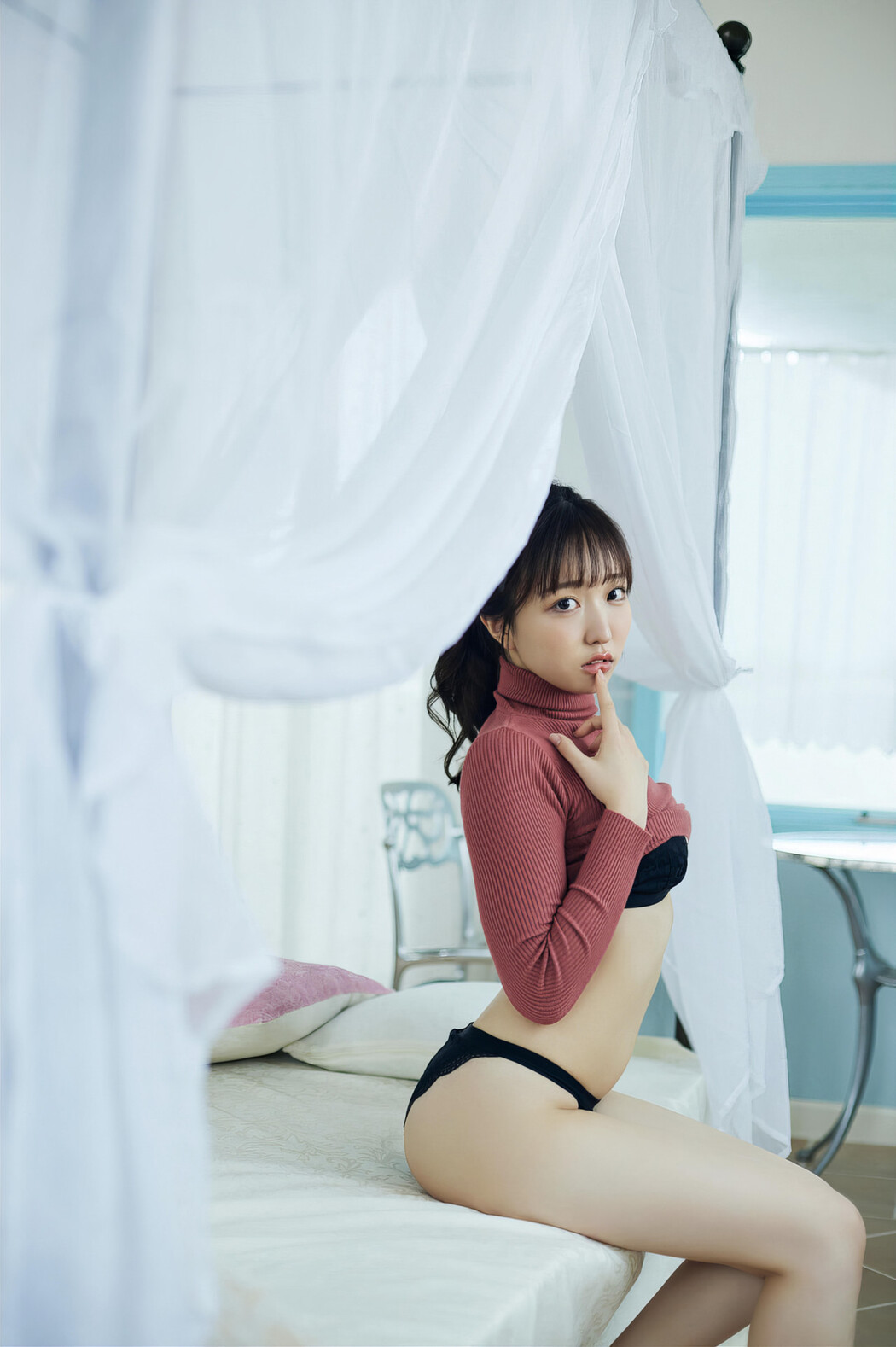 Sakura Sano 佐野さくら, FRIDAYデジタル写真集 [初恋の季節 Vol.4 Love マカロン]