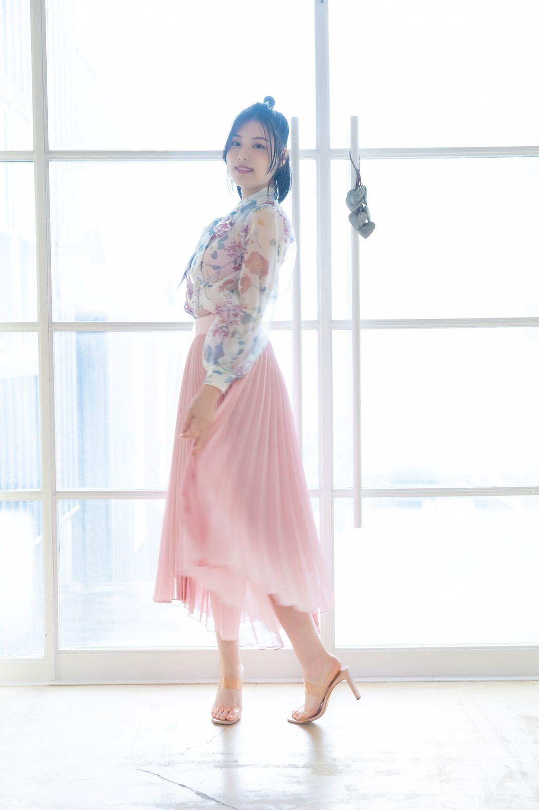 Iori Sagara 相楽伊織, SPA!デジタル写真集 「咲き誇る花は美しい」 Set.01