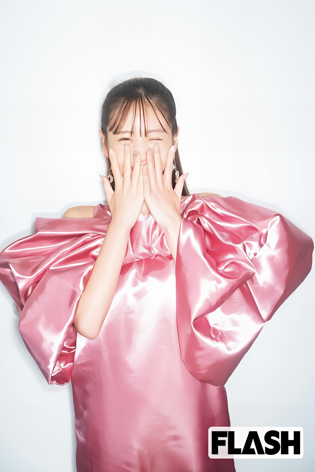 Yui Sakurai 櫻井優衣, FLASH 2024.07.09 (フラッシュ 2024年7月9日号)