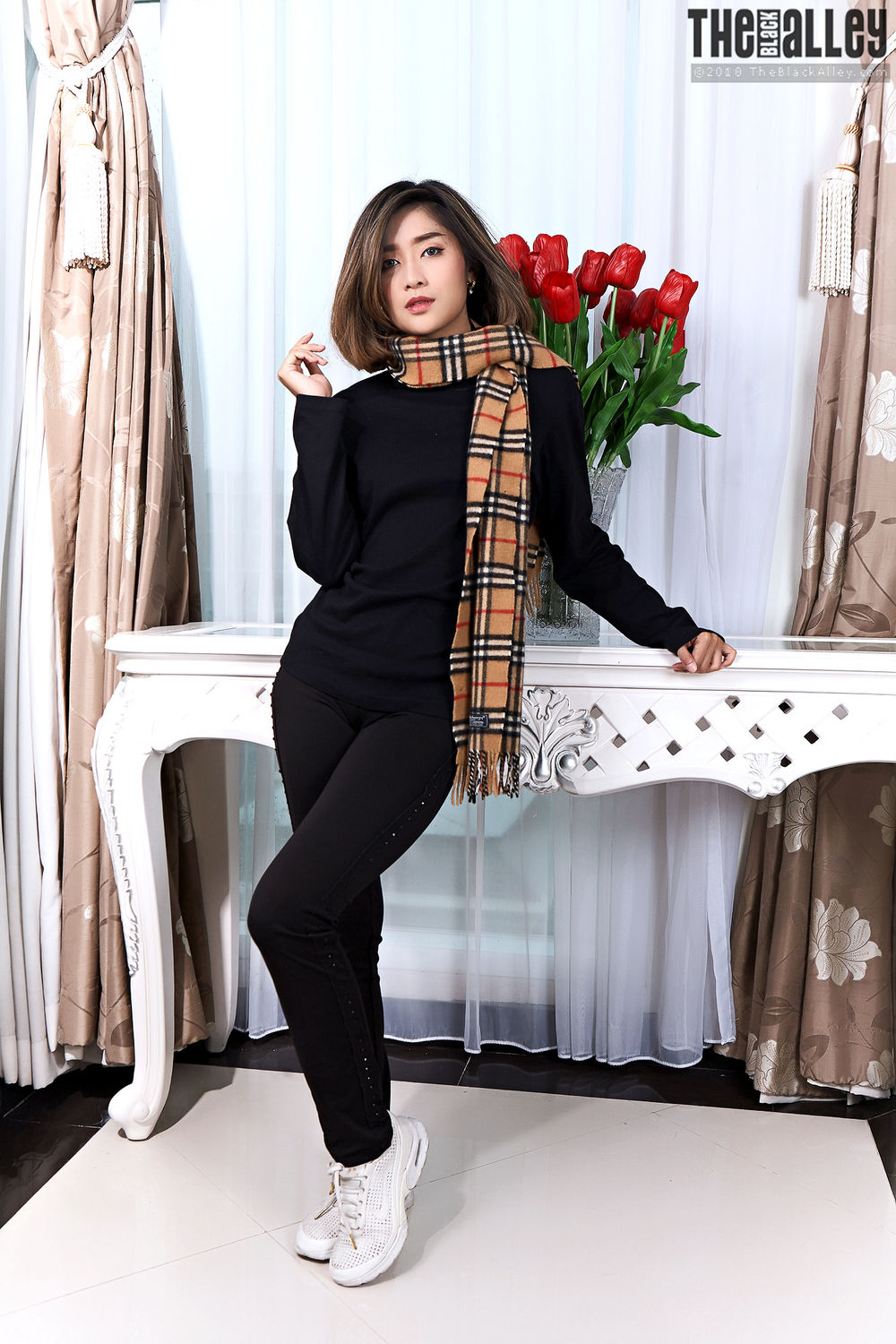 [The Black Alley] Apple Set.50 2019.06.10 Cover Photo