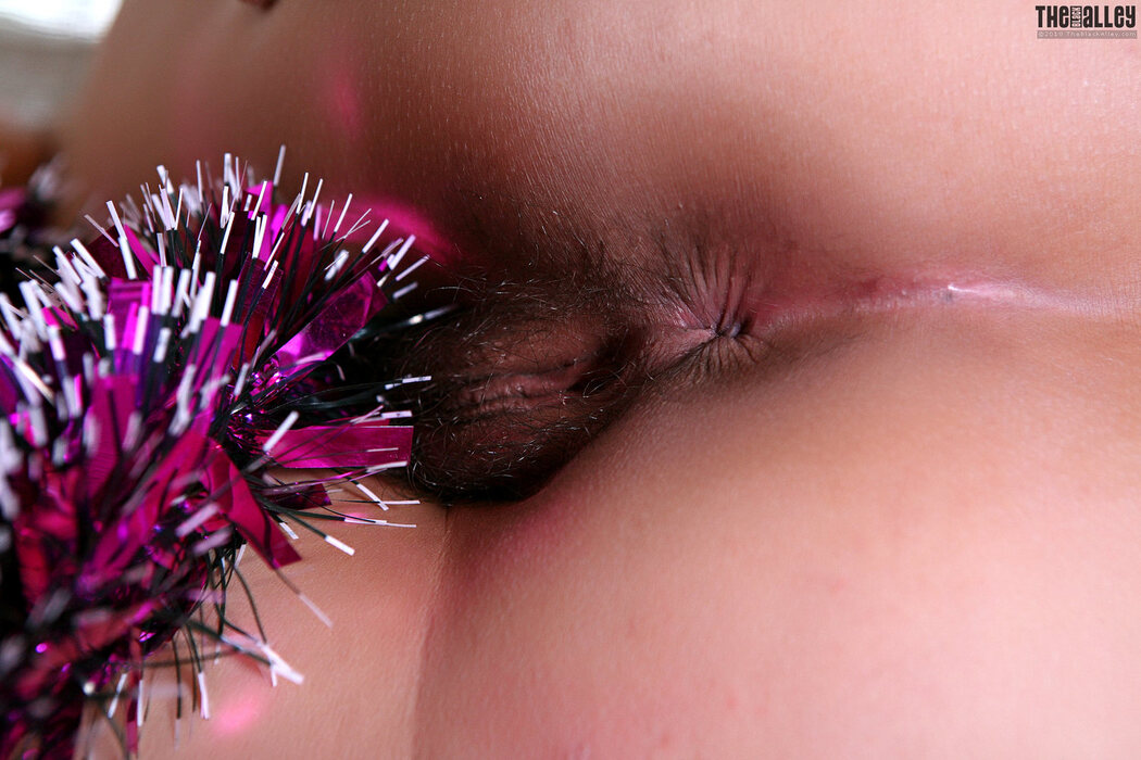 [The Black Alley] Nanny Ping Set.05