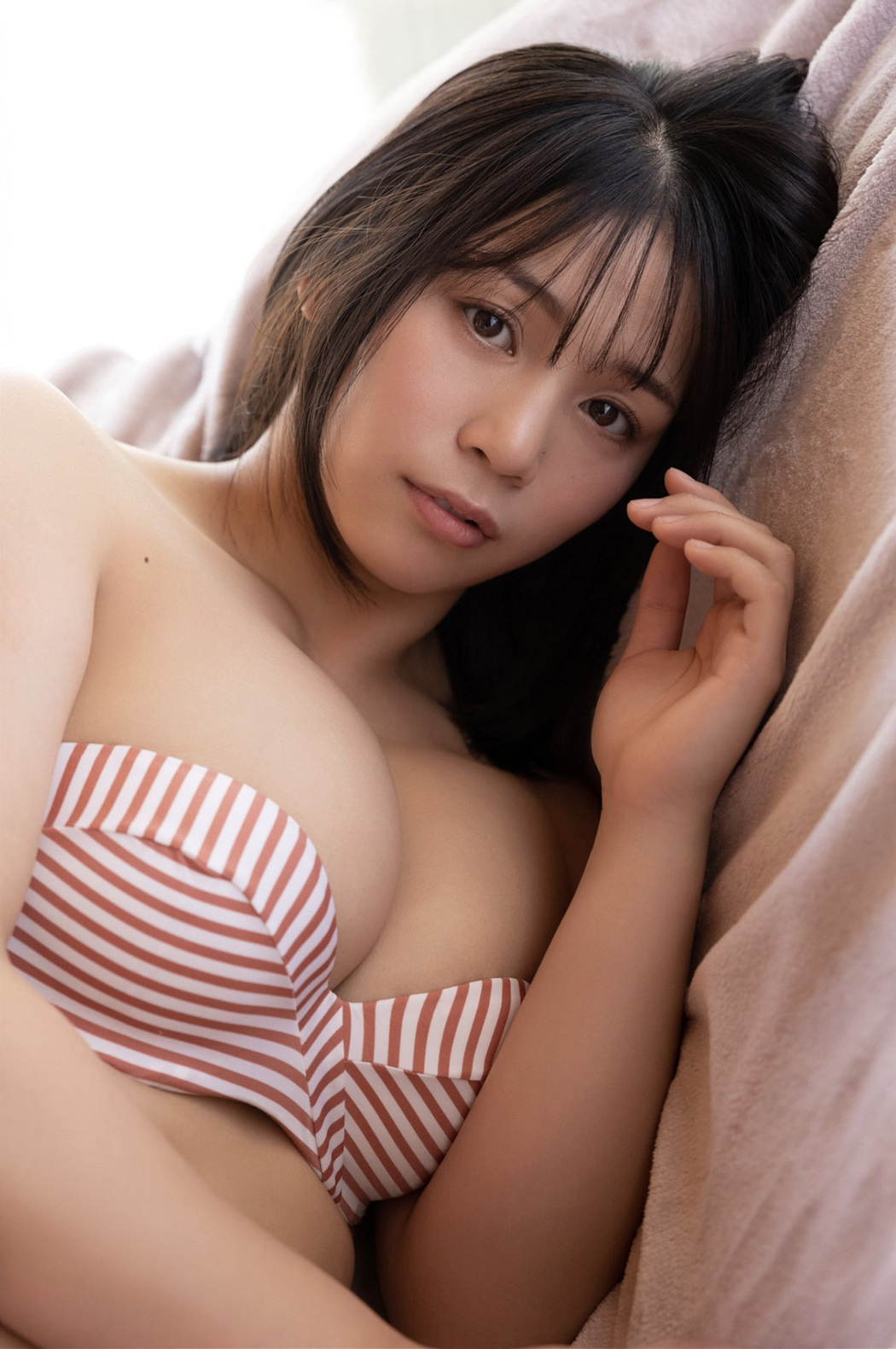 Miyabi Yamaoka 山岡雅弥, FRIDAYデジタル写真集 「彼女と暮らせば Part:2」 Set.01