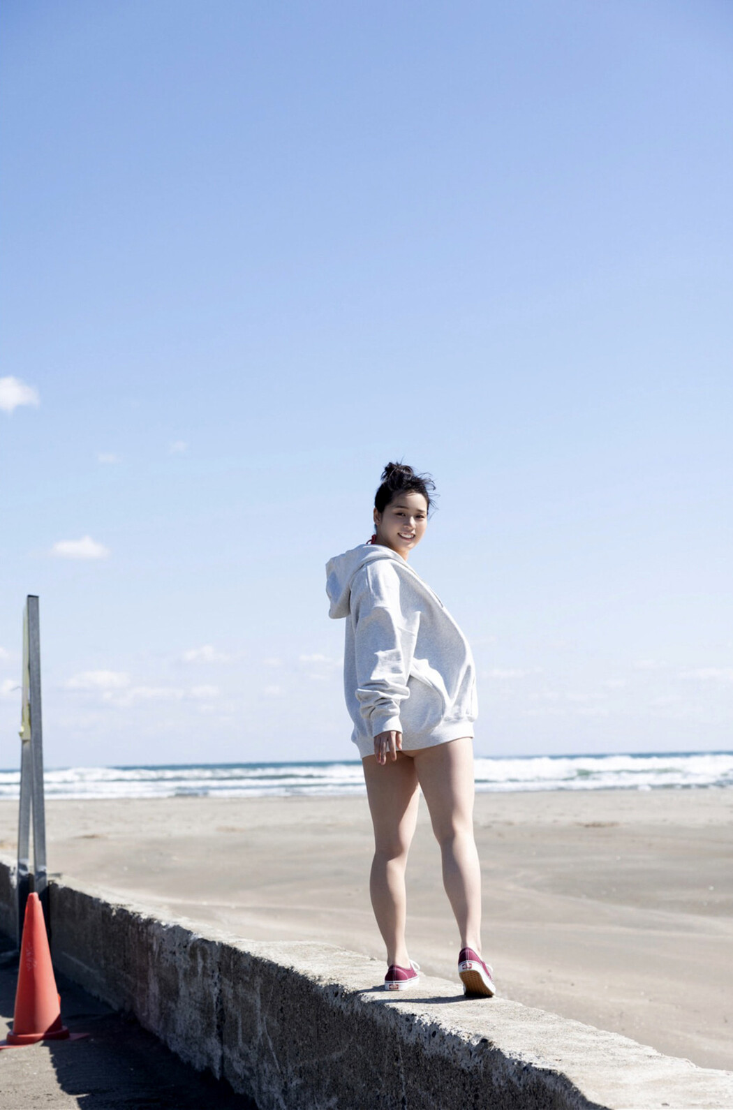 Miyabi Yamaoka 山岡雅弥, FRIDAYデジタル写真集 「彼女と暮らせば Part:2」 Set.03