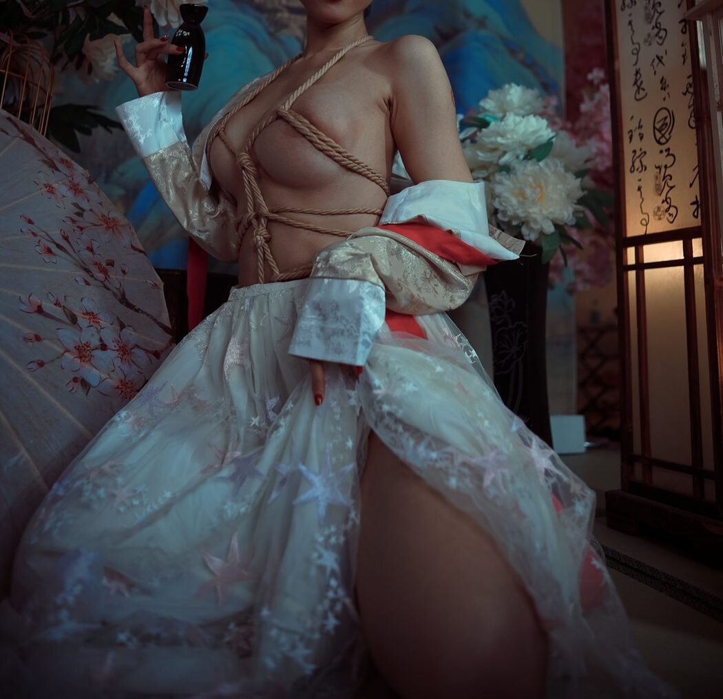 Coser@钛合金TiTi – 霜花店