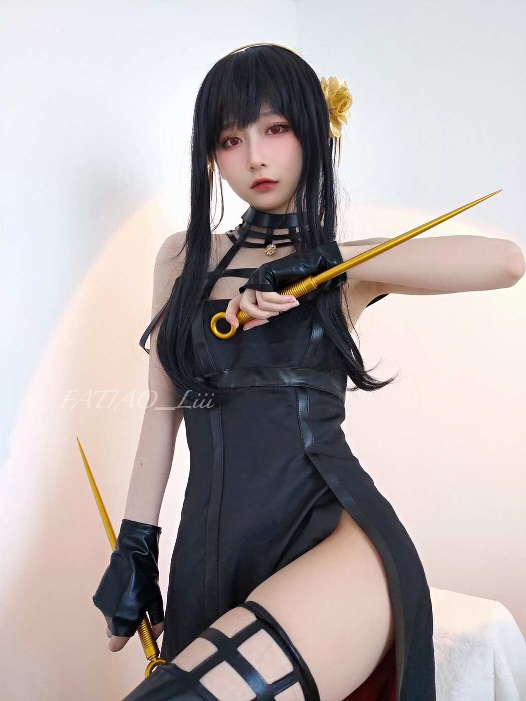 Coser@发条少女 迷之呆梨 Fatiao Liii – 自撮り写真 Yor Forger 约尔·福杰