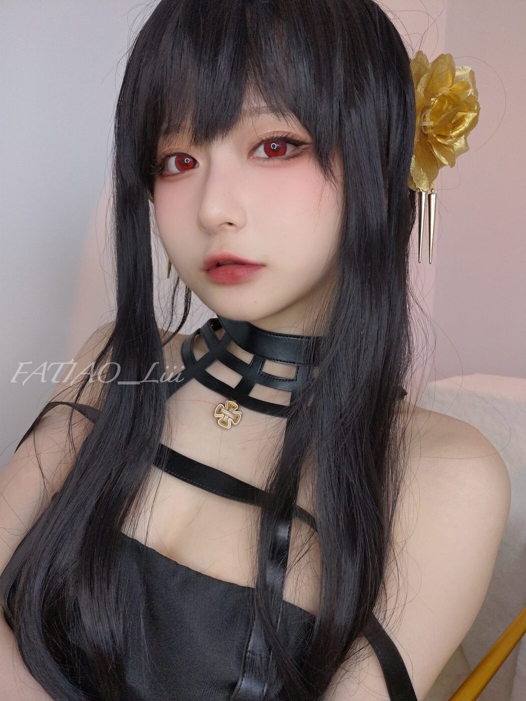 Coser@发条少女 迷之呆梨 Fatiao Liii – 自撮り写真 Yor Forger 约尔·福杰