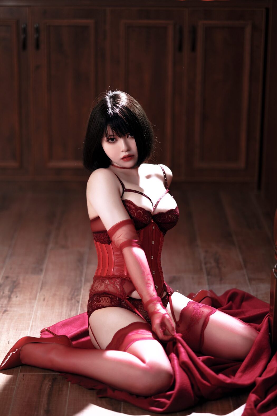 Coser@半半子 – RED 赤紅VOL.03