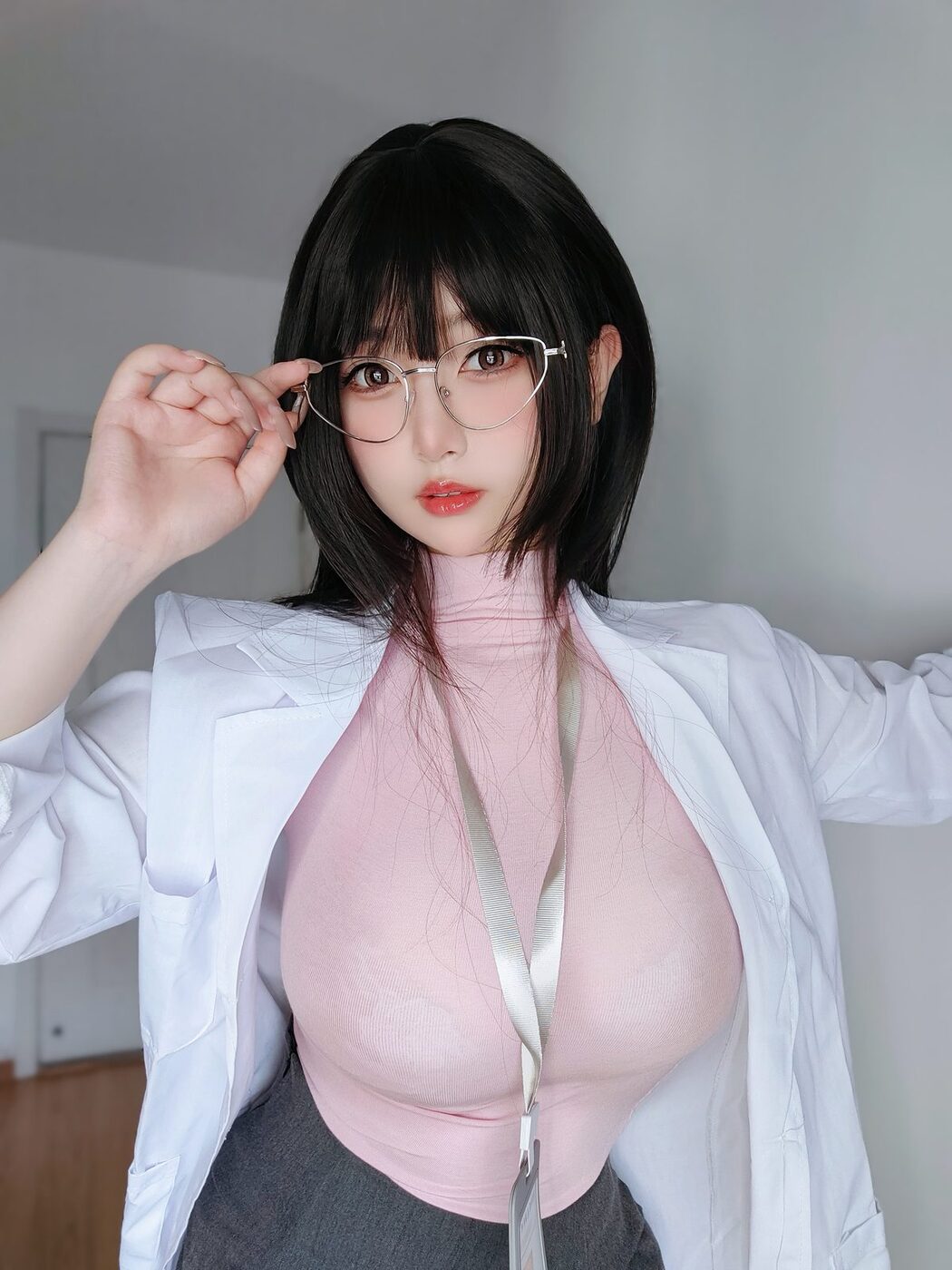 Coser@女主K – 保健医师