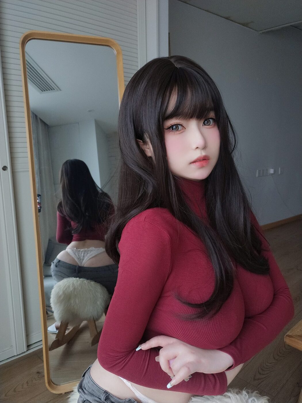 Coser@女主K – 红色毛衣的丰满妹妹