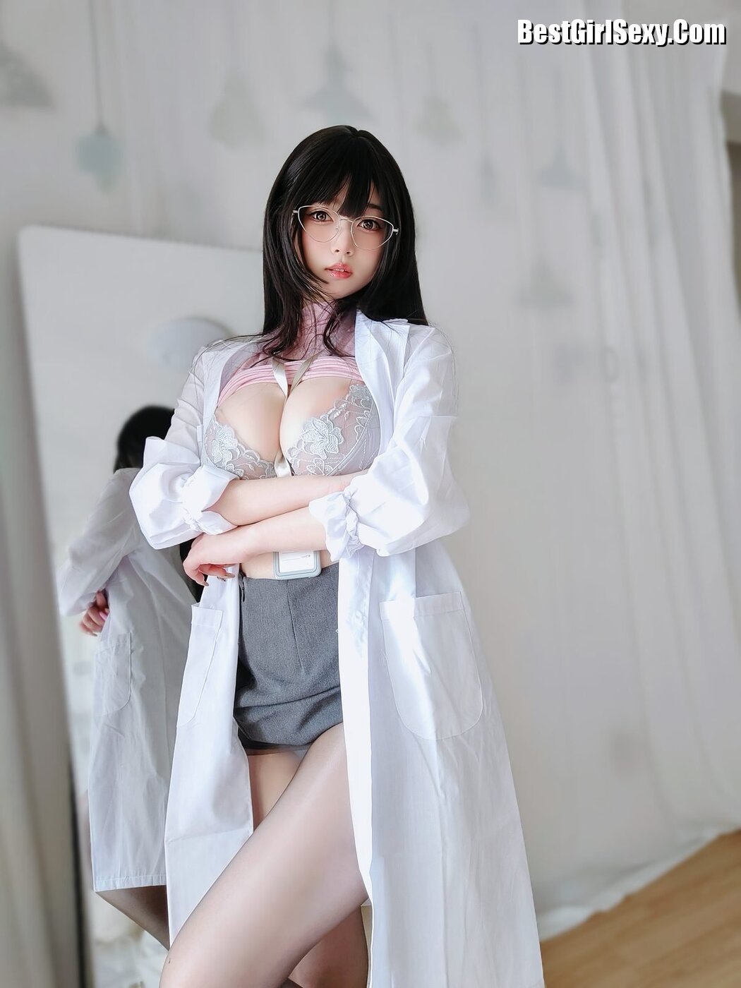 Coser@女主K – 保健医师