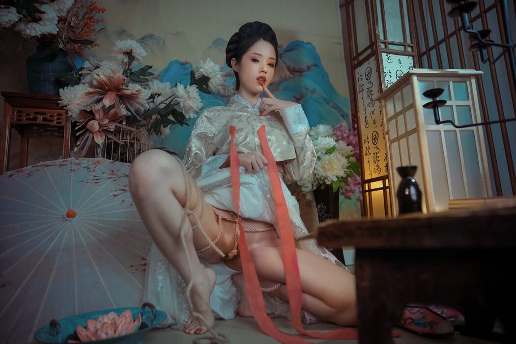 Coser@钛合金TiTi – 霜花店