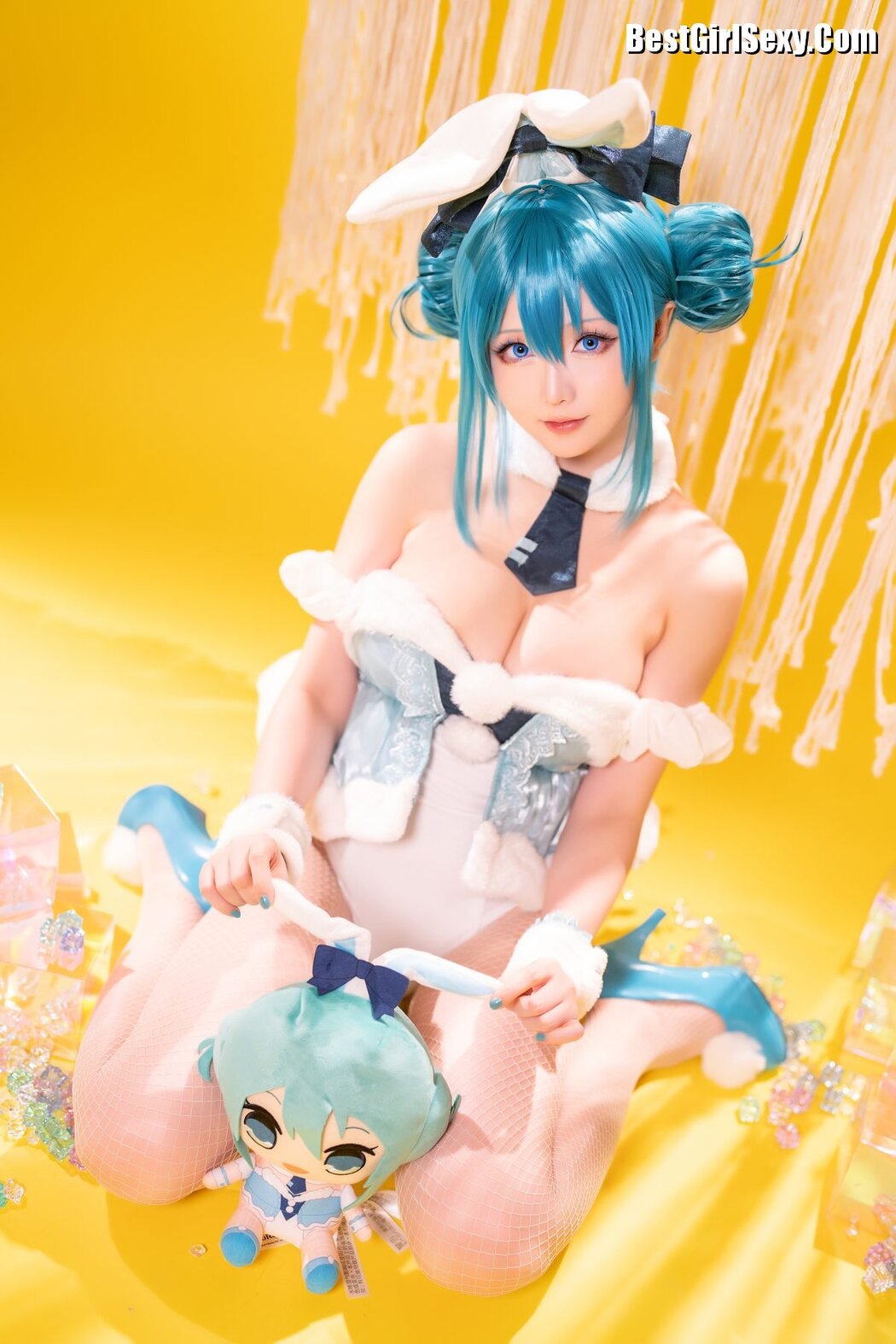Coser@星之迟迟Hoshilily – 23年9月计划A Miku-白兔女郎