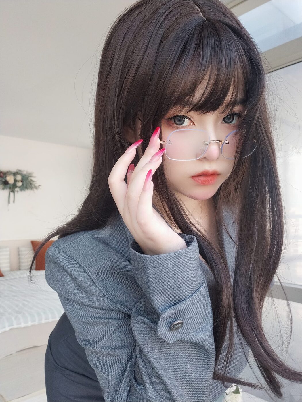 Coser@女主K – 沉默的学姐