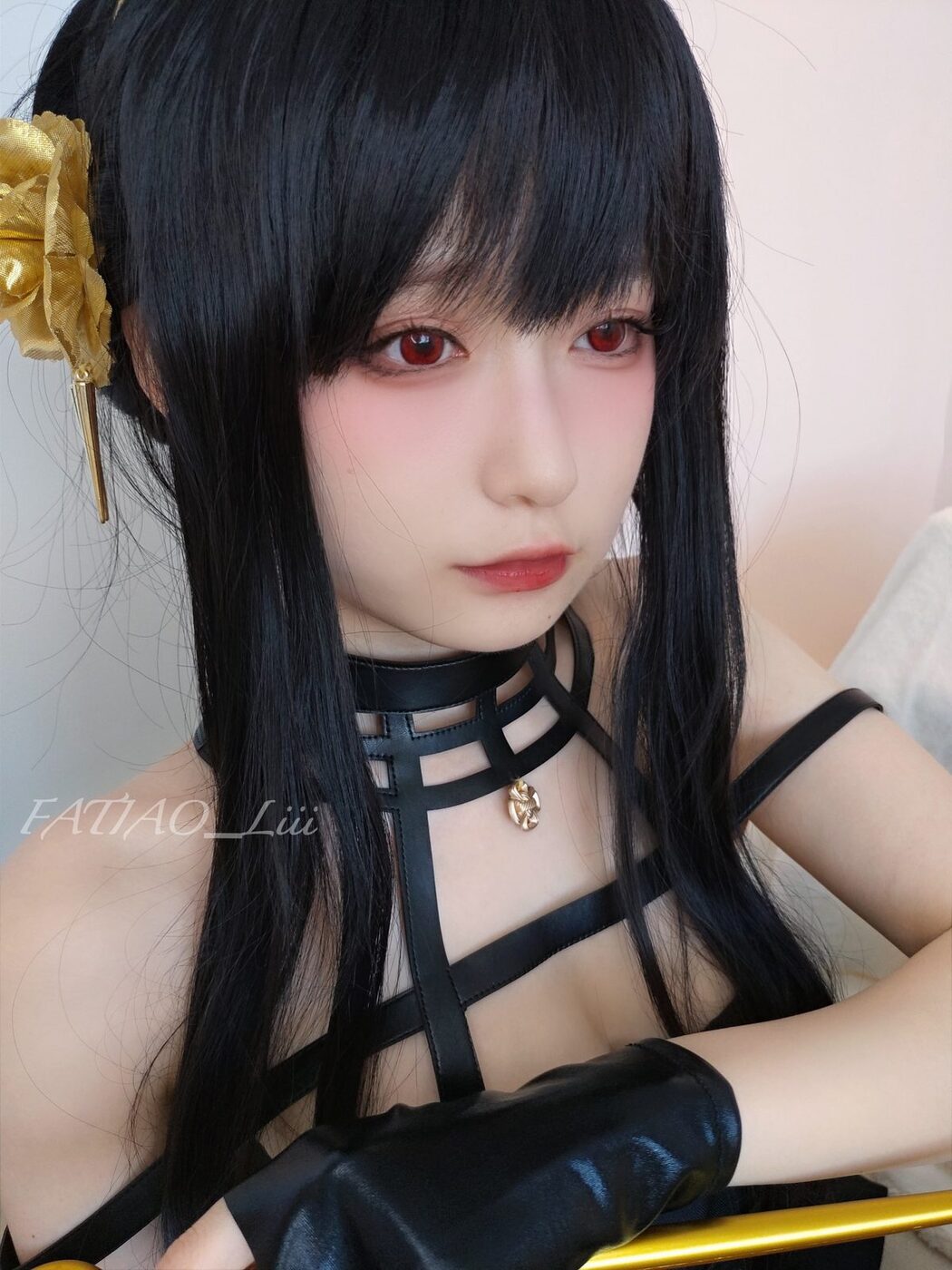 Coser@发条少女 迷之呆梨 Fatiao Liii – 自撮り写真 Yor Forger 约尔·福杰