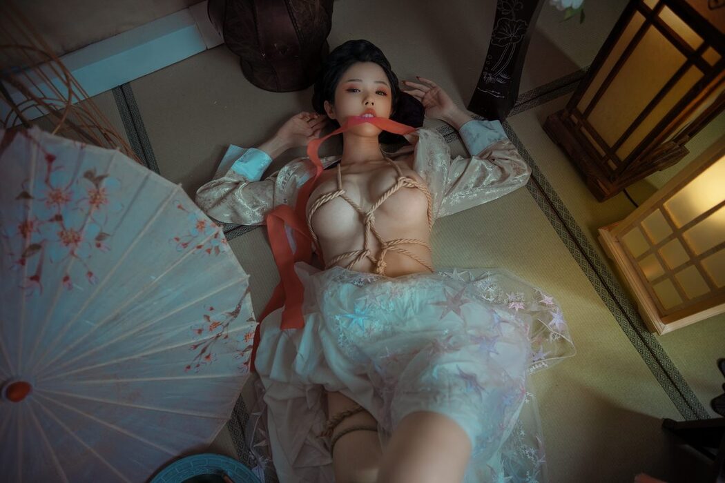 Coser@钛合金TiTi – 霜花店