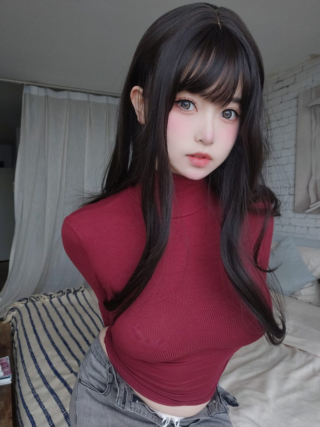 Coser@女主K – 红色毛衣的丰满妹妹