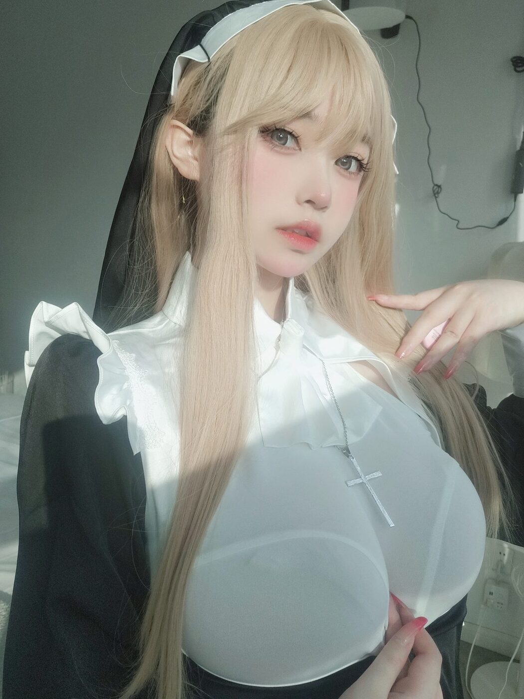 Coser@女主K – 修女