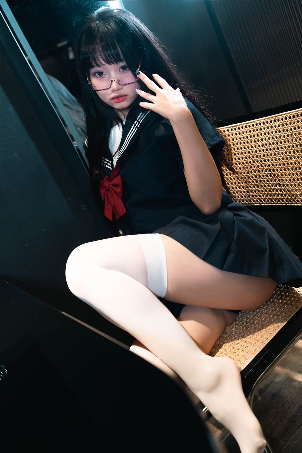 Coser@柒柒要乖哦 – 白丝死库水 A