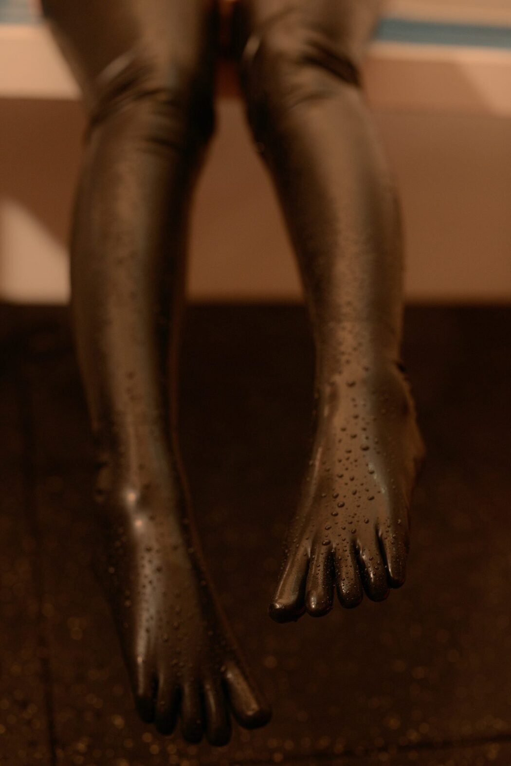 Coser@きょう肉肉 Latex Catsuit Girl ラテックス 動画入り