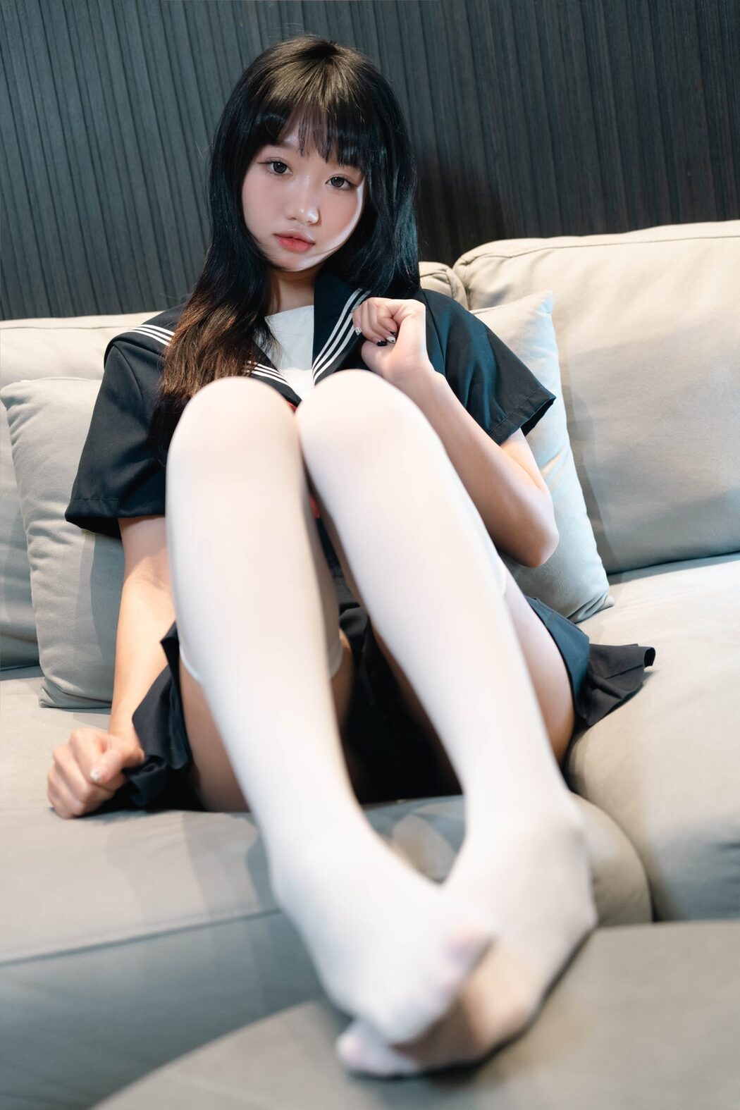 Coser@柒柒要乖哦 – 白丝死库水 A