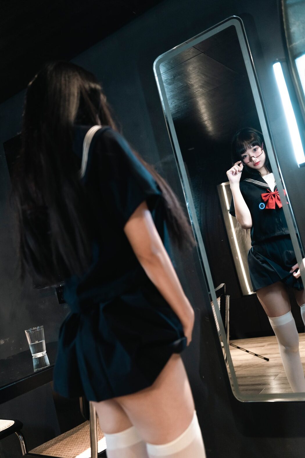 Coser@柒柒要乖哦 – 白丝死库水 A