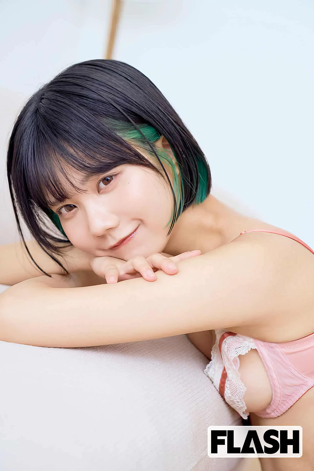 Kareshichan かれしちゃん, FLASH 2024.08.20-27 (フラッシュ 2024年8月20-27日号)