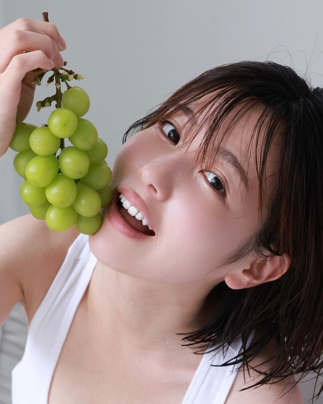 Misa Wakana 若菜みさ, Young Jump 2024 No.36-37 (ヤングジャンプ 2024年36-37号)