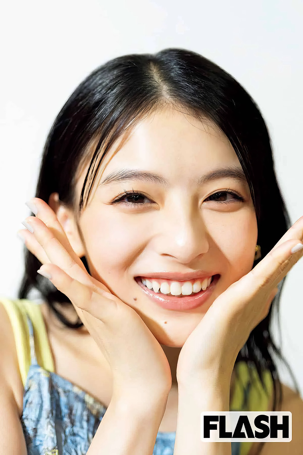 Natsuki Deguchi 出口夏希, FLASH 2024.08.20-27 (フラッシュ 2024年8月20-27日号)