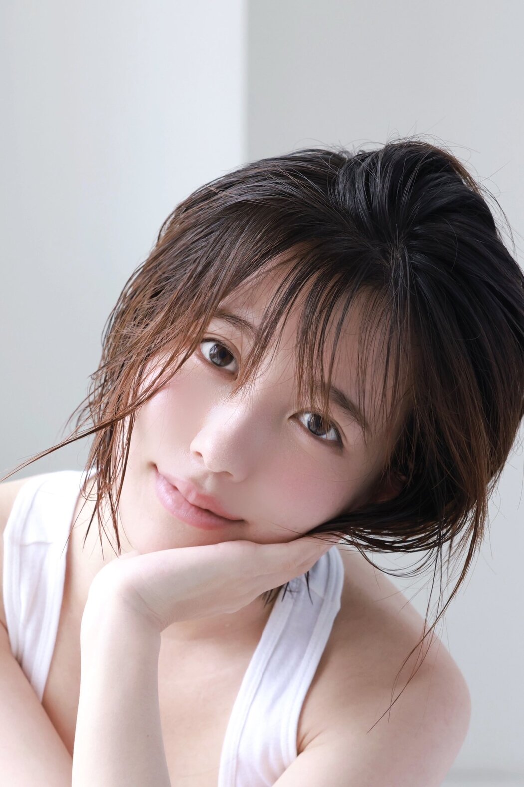 Misa Wakana 若菜みさ, Young Jump 2024 No.36-37 (ヤングジャンプ 2024年36-37号)