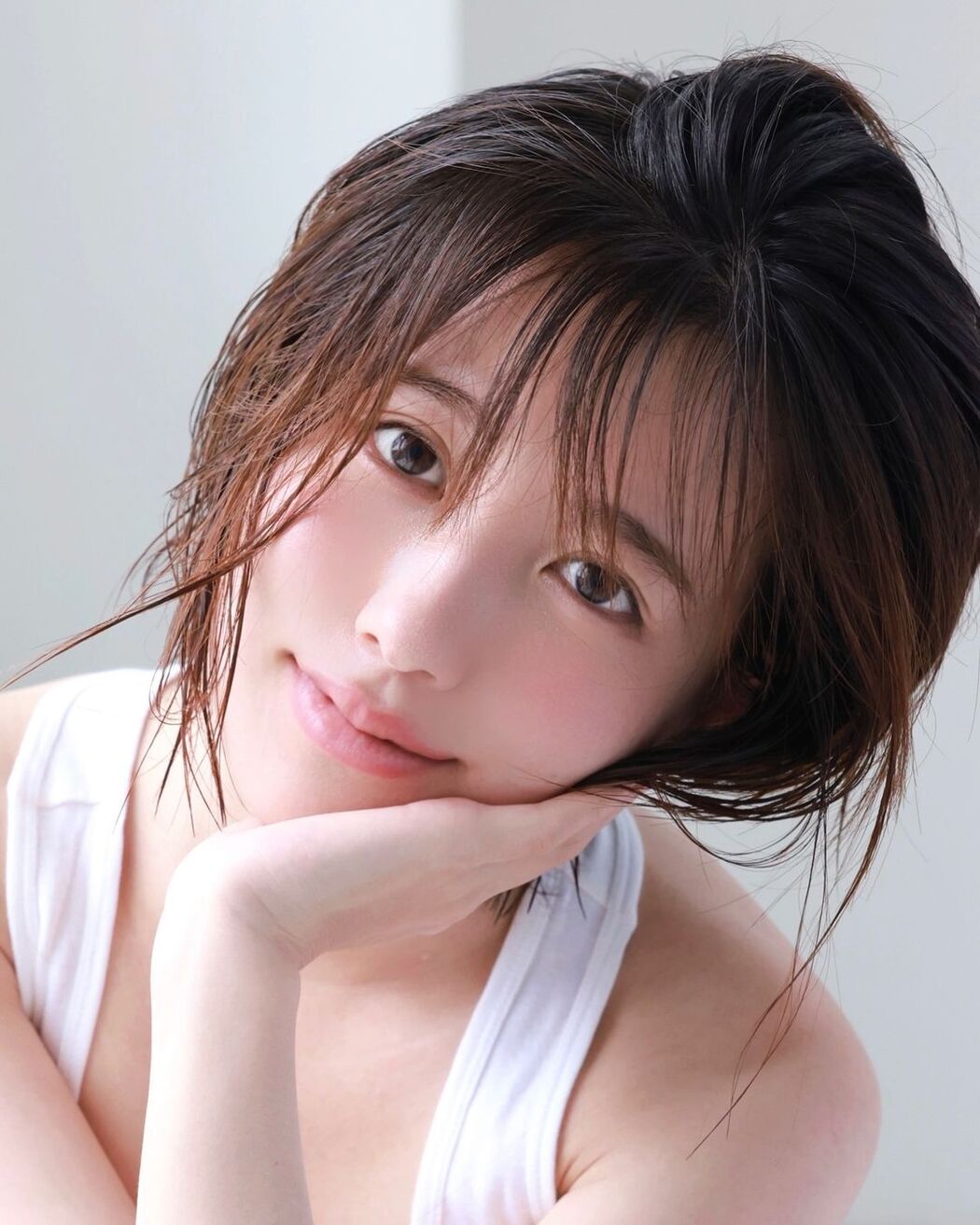 Misa Wakana 若菜みさ, Young Jump 2024 No.36-37 (ヤングジャンプ 2024年36-37号)