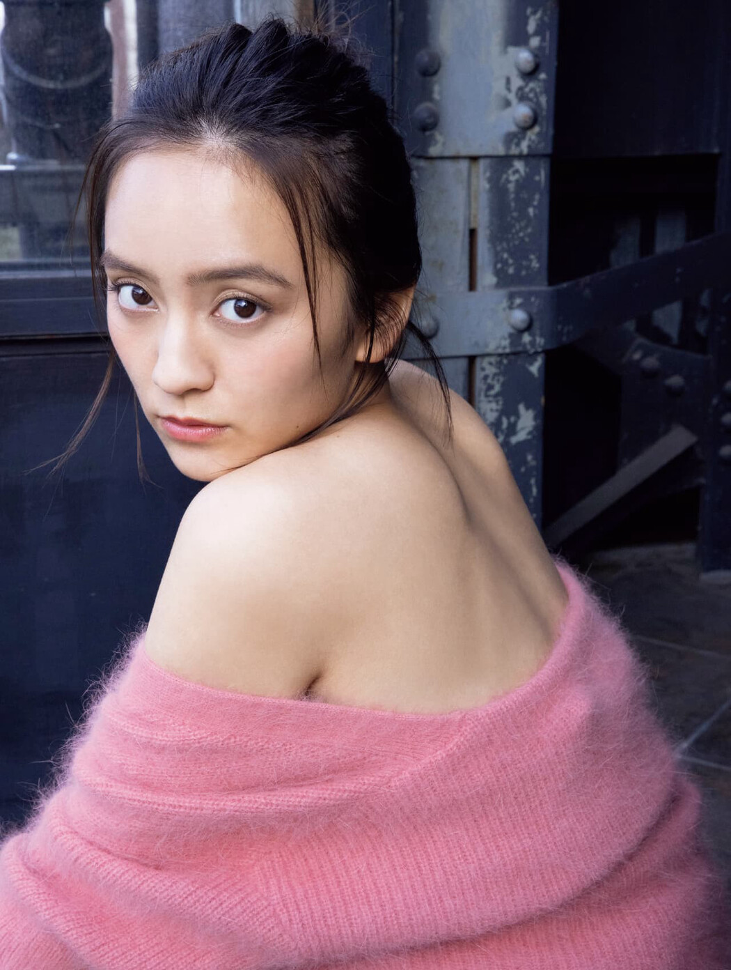 Yui Okada 岡田結実, FRIDAY GOLD 2021