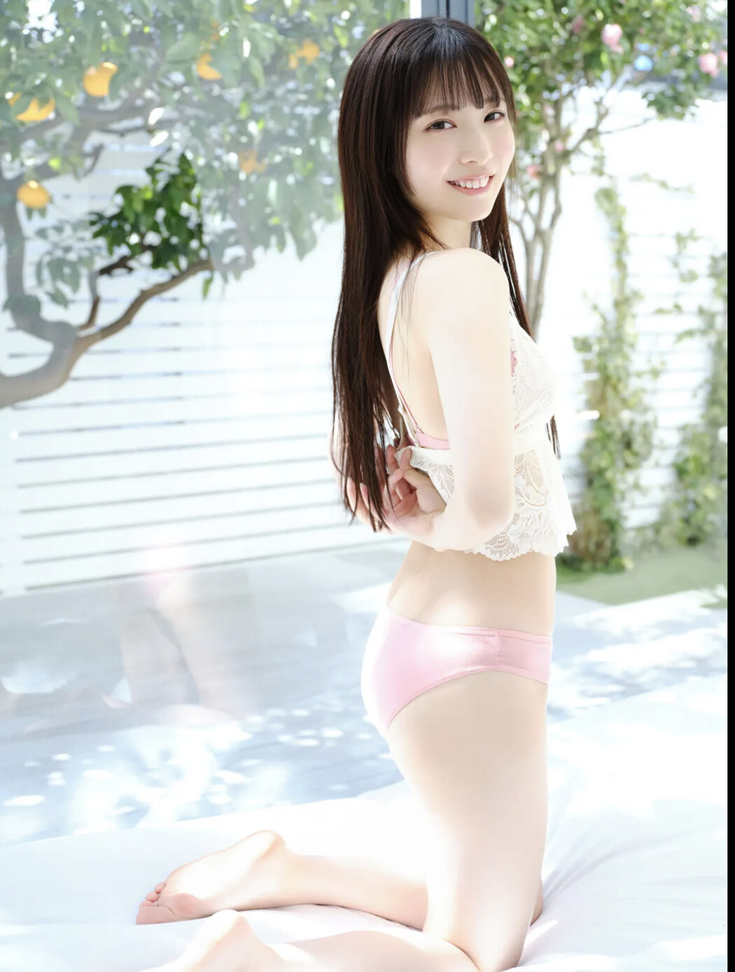 Maika Miokawa 澪川舞香, FRIDAY GOLD 2024