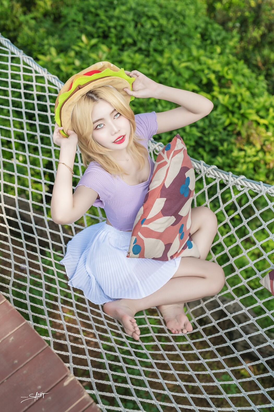 Yuna 유나, Saint PhotoLife Vol.14 &#8216;Jeju Story Part.1&#8217; Set.04