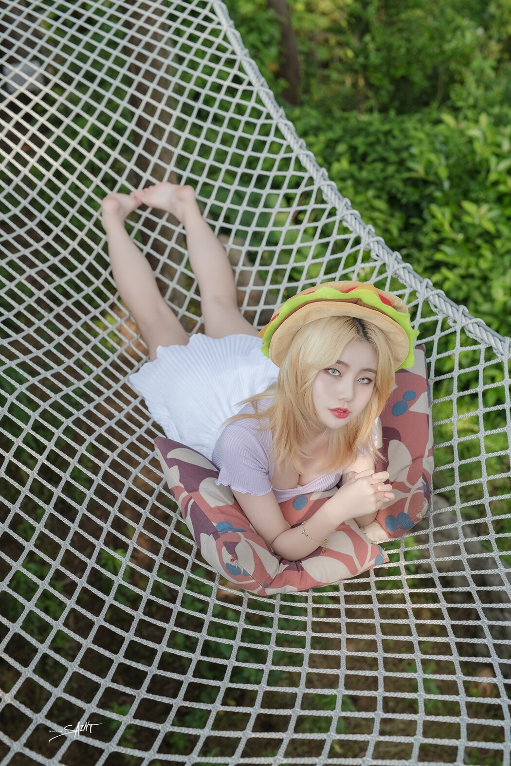 Yuna 유나, Saint PhotoLife Vol.14 &#8216;Jeju Story Part.1&#8217; Set.04