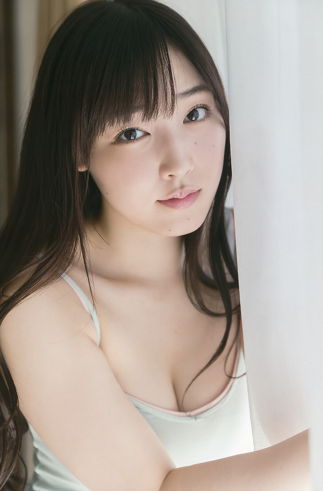 Mizuki Fukumura 譜久村聖, Young Gangan 2017 No.20 (ヤングガンガン 2017年20号)