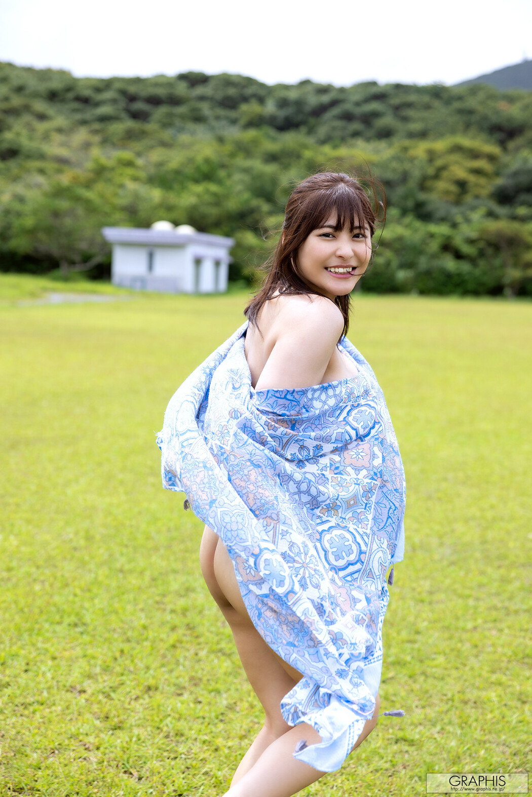 Hina Nitori 似鳥日菜, Graphis Gals 「Voluptuous」 Vol.03